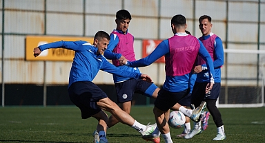 RİZESPOR, FENERBAHÇE MESAİSİNE BAŞLADI