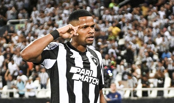 SANTOS'TA RAKİP ÇIKTI