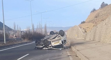 ŞİRAN'DA KORKUTAN KAZA: 3 YARALI