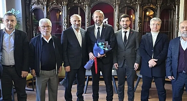 SP TRABZON İL BAŞKANI ŞAHİNTAŞ GAZETECİLERİN GÜNÜNÜ KUTLADI