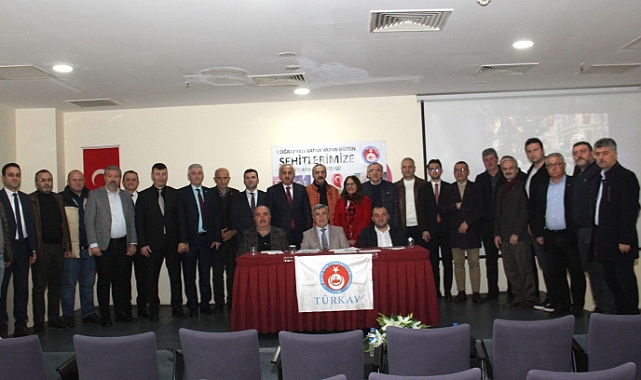 TÜRKAV'DA BAŞKAN KURU GÜVEN TAZELEDİ