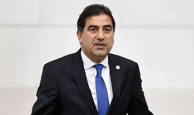 ÜNAL KARAMAN İYİ PARTİ'DEN İSTİFA ETTİ!