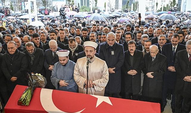 USTA SANATÇI FERDİ TAYFUR'A SON GÖREV