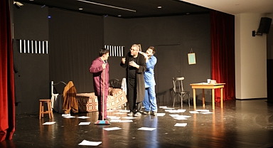 12. ULUSLARARASI EROL GÜNAYDIN TİYATRO GÜNLERİ SONA ERDİ