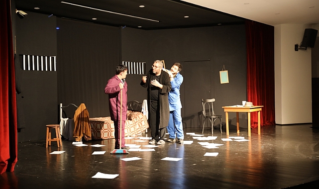 12. ULUSLARARASI EROL GÜNAYDIN TİYATRO GÜNLERİ SONA ERDİ