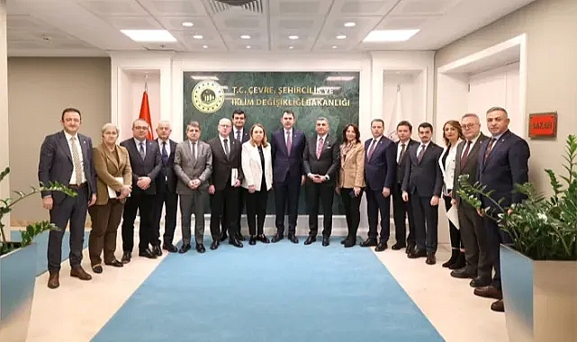 ALKIŞ ALAN FOTOĞRAF