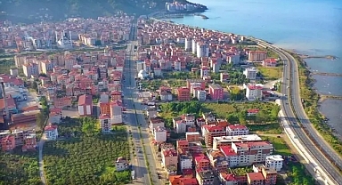 ARAKLI'DA İŞSİZLİK SORUNU... NÜFUS HIZLA DÜŞTÜ...