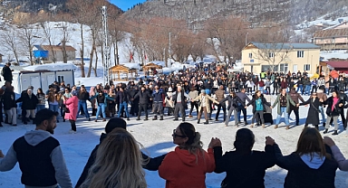 ARTVİN'DE KAR FESTİVALİ