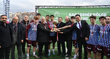 BAŞKAN GENÇ: HER ZAMAN GENÇLERİMİZİN YANINDA OLACAĞIZ