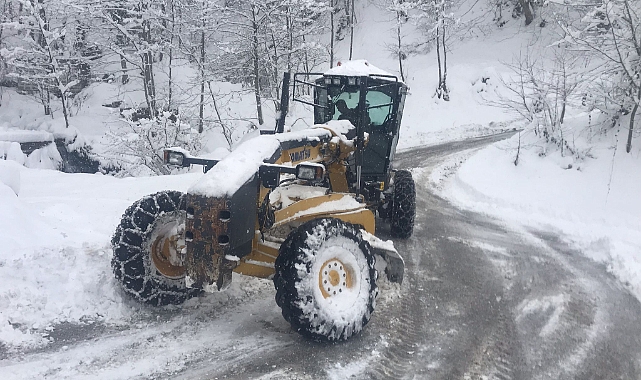 BÜYÜKŞEHİR'DEN KAR SEFERBERLİĞİ