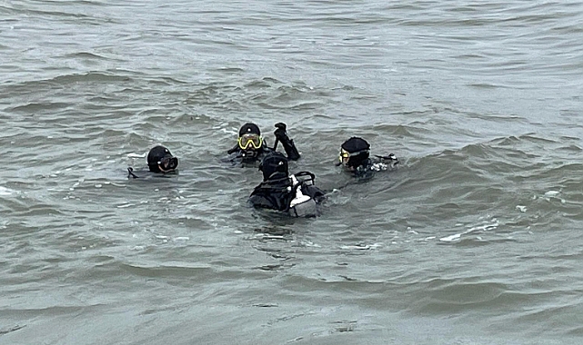 BÜYÜKŞEHİR EKİPLERİNDEN SOĞUK SU DALIŞ EĞİTİMİ