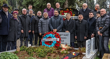 EFSANE HOCA ÖZYACI DUALARLA ANILDI