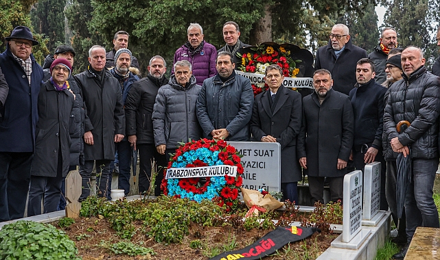 EFSANE HOCA ÖZYACI DUALARLA ANILDI