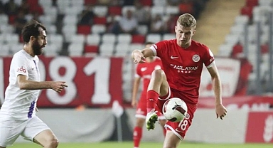 FIRTINA'DA ROTA KALUZİNSKİ