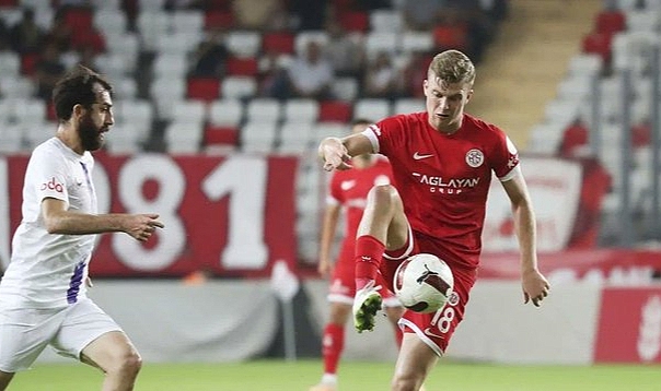 FIRTINA'DA ROTA KALUZİNSKİ