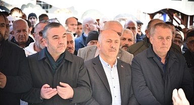 HACI HÜSREV DUALARLA UĞURLANDI