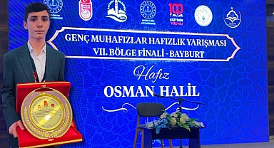 HAFIZLIK YARIŞMASINDA BİRİNCİ OLAN HALİL TÜRKİYE FİNALLERİNE KALDI 