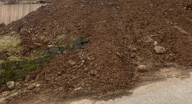 KAPANAN YOLUMUZU KİM ULAŞIMA AÇACAK?