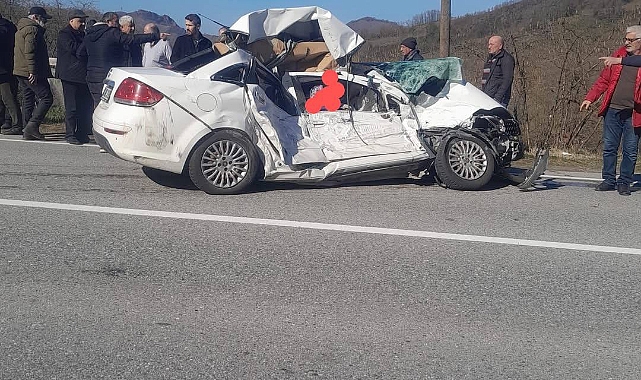 KATLİAM GİBİ KAZA: 3 ÖLÜ, 1 YARALI