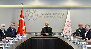 MUMCU VE EKİBİNDEN BAKAN URALOĞLU'NA ZİYARET... PROJELER MASADA