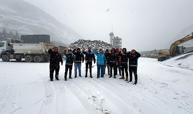 ORTAHİSAR BELEDİYESİ'NDEN YOĞUN KAR MESAİSİ