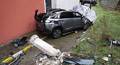 ORTAHİSAR'DA FECİ KAZA: ANNE-OĞUL YARALANDI