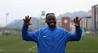 SOWE'DAN GALATASARAY AÇIKLAMASI: ZOR BİR MAÇ OLACAK 