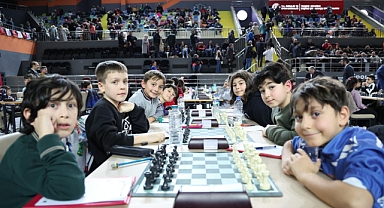 TRABZON'DA SATRANÇ TURNUVASI BAŞLADI