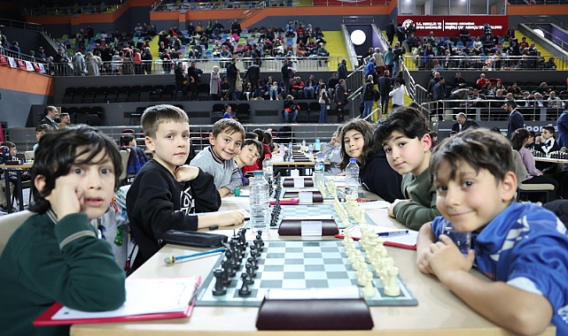 TRABZON'DA SATRANÇ TURNUVASI BAŞLADI