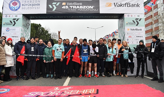 TRABZON'UN YARI MARATONU TAMAMLANDI... İŞTE DERECEYE GİRENLER