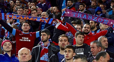 TRABZONSPOR TARAFTARINA TRİBÜN YASAĞI!