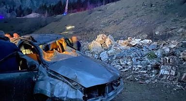 ARTVİN'DE FECİ KAZA: 1 ÖLÜ