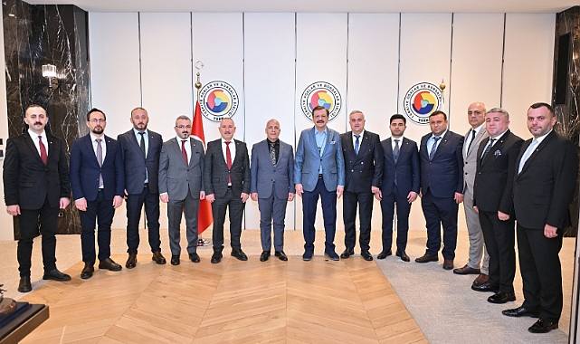 ARTVİN HEYETİNDEN HİSARCIKLIOĞLU'NA ZİYARET