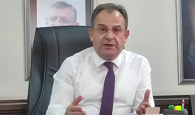 BAK'TAN MUMCU'YA JET CEVAP: BURNUNUN DİBİNİ GÖRMÜYORSUN! GÜMRÜKÇÜOĞLU, ZORLUOĞLU VE GENÇ DÖNEMLERİ...