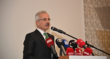 BAKAN URALOĞLU TEŞKİLATLARLA BULUŞTU