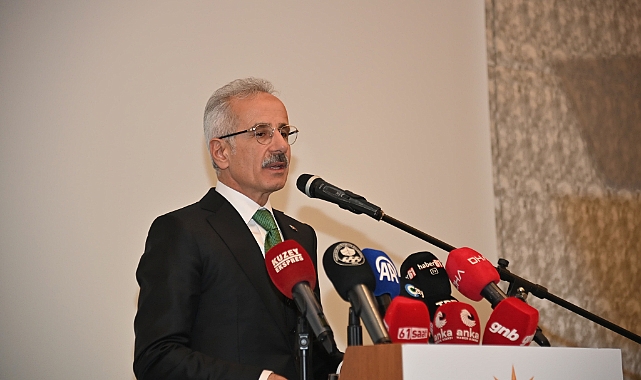 BAKAN URALOĞLU TEŞKİLATLARLA BULUŞTU