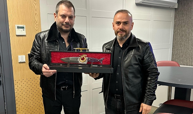 BAŞKAN DOĞAN'A ÖZEL HEDİYE