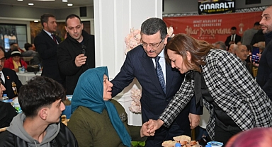 BAŞKAN GENÇ ŞEHİT AİLELERİ VE GAZİ DERNEKLERİ İLE İFTARDA BULUŞTU