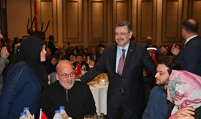 BAŞKAN GENÇ ŞEHİT AİLELERİ VE GAZİLERLE İFTARDA BULUŞTU