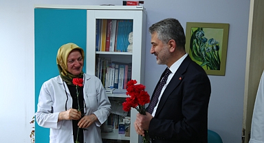 BAŞKAN MUMCU SAĞLIK ÇALIŞANLARINI UNUTMADI 