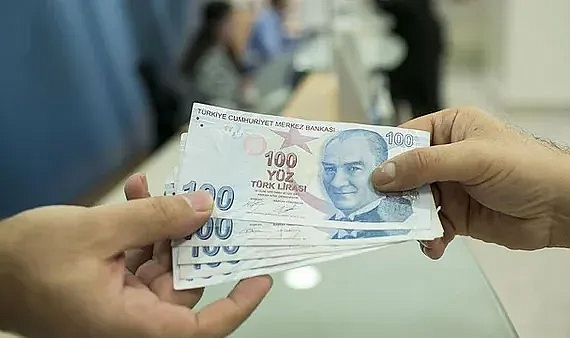 BAYRAM ÖNCESİ PARALAR HESABA YATIYOR