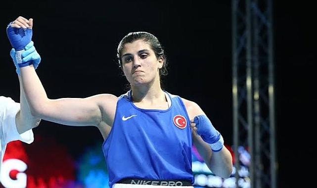 BUSENAZ 3.KEZ DÜNYA ŞAMPİYONU