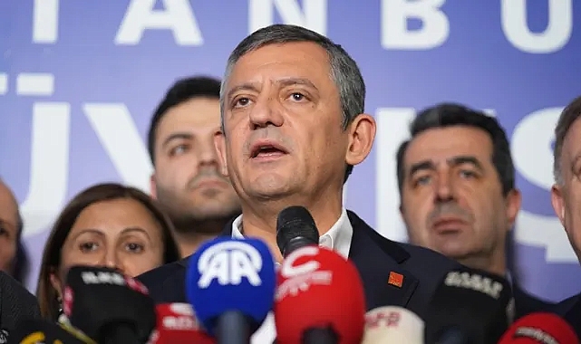 CHP OLAĞANÜSTÜ KURULTAYA GİDİYOR!