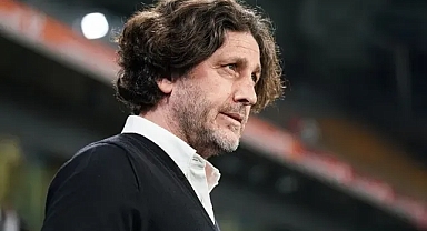 FATİH HOCA OYUNCULARI MEVKİSİNDE OYNATTI