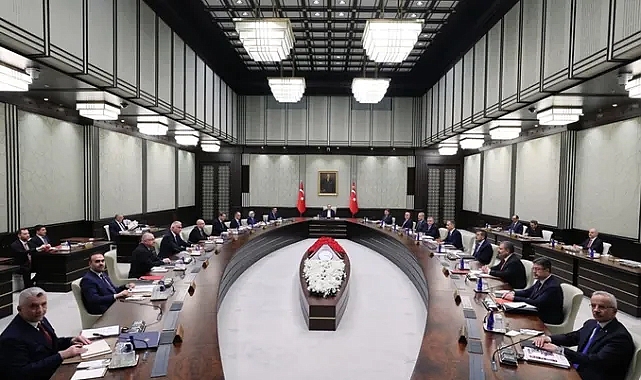 KABİNE TOPLANIYOR... BAYRAM İKRAMİYESİ NE KADAR OLACAK?