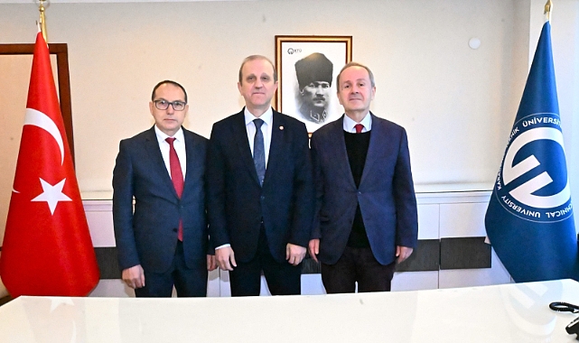 KTÜ'DE DEVİR TESLİM