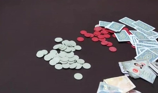 KUMARCILARA ŞOK BASKIN: 8 ŞÜPHELİYE SUÇÜSTÜ