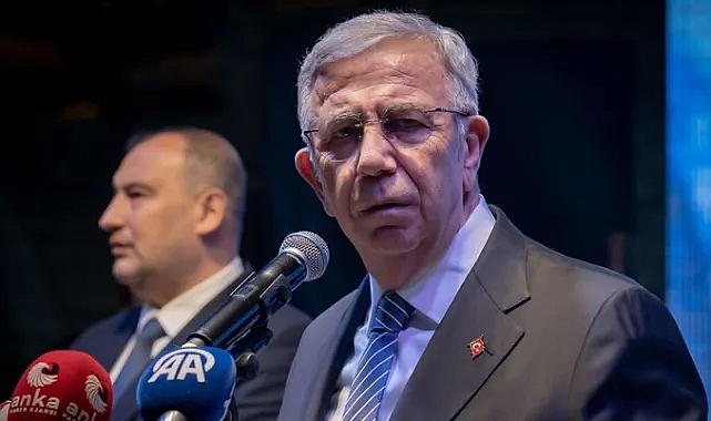 MANSUR YAVAŞ: KİMSENİN YEDEĞİ DEĞİLİM!