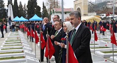 MUMCU'DAN 18 MART ÇANAKKALE ZAFERİ MESAJI