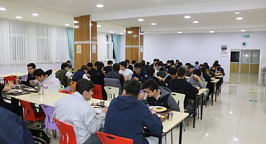 OF'TA ÖĞRENCİLER İÇİN İFTAR PROGRAMI DÜZENLENDİ